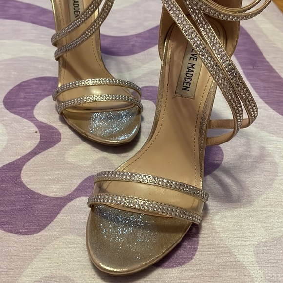 Steve Madden Fiffi Gold Sparkle Stappy Heeled Sandal - Picture 3 of 7